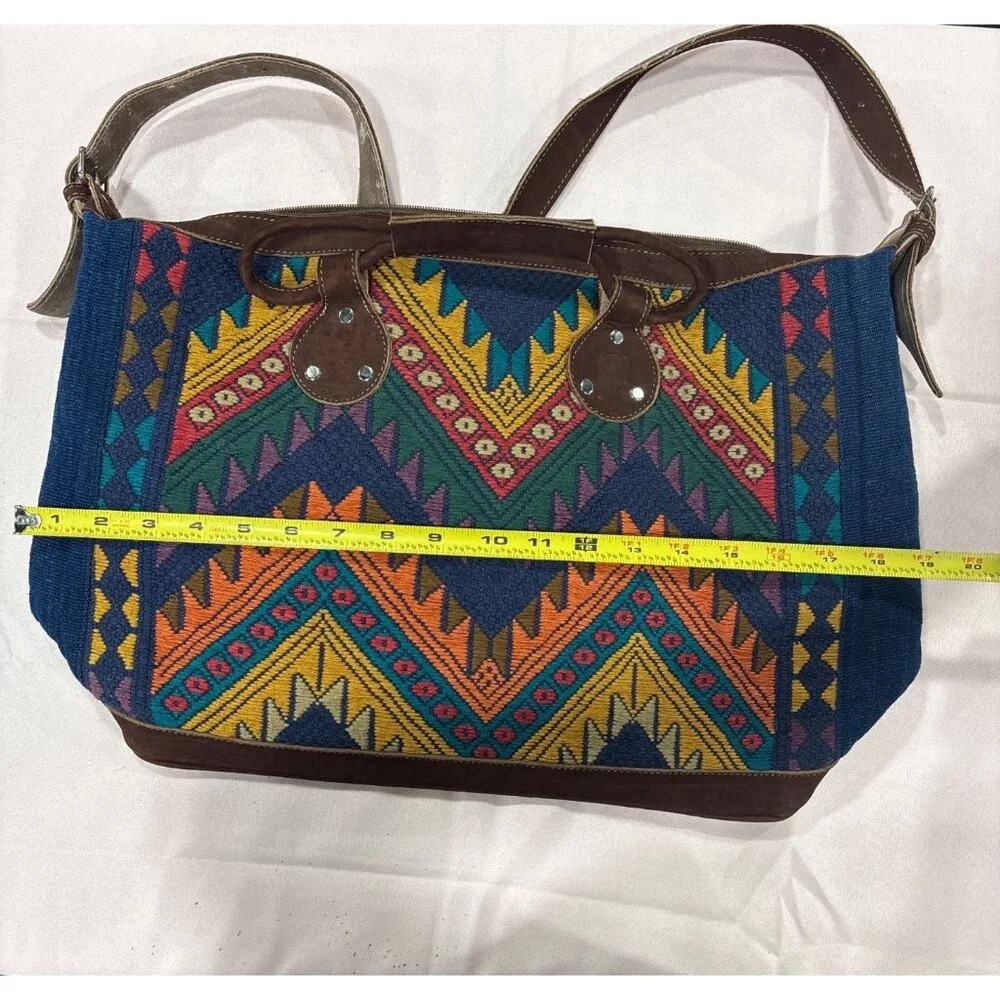 Vintage-Inspired Boho Shoulder Bag Chevron Pattern & Leather Accents Adjustable - Picture 9 of 10